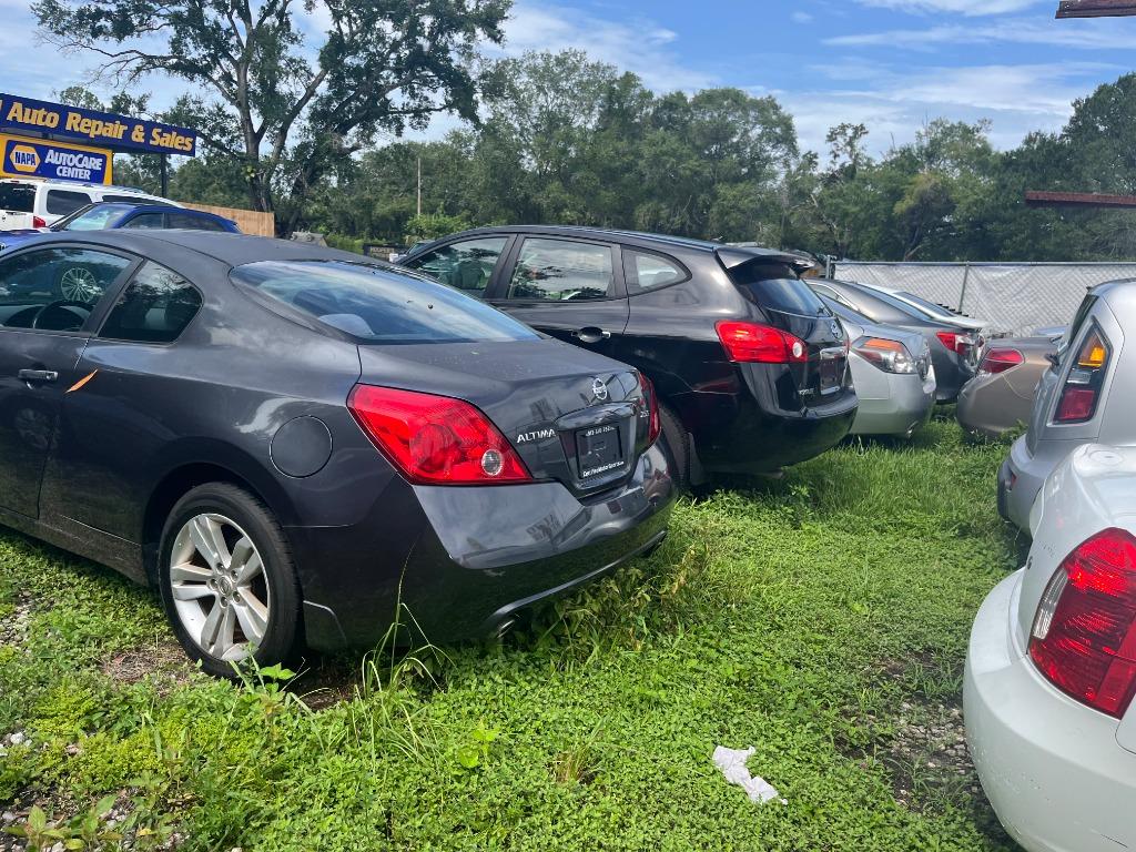 2013 Nissan Altima - $3,450