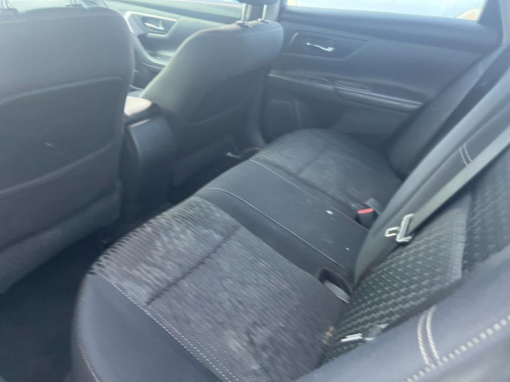 2016 Nissan Altima - $3,450