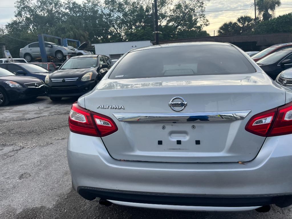 2016 Nissan Altima - $3,450
