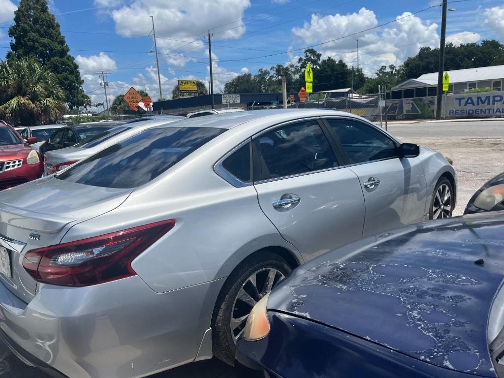 2017 Nissan Altima - $4,450