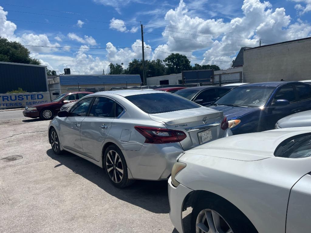 2017 Nissan Altima - $4,450