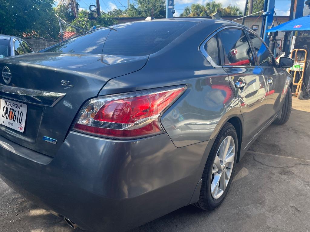 2014 Nissan Altima - $2,950