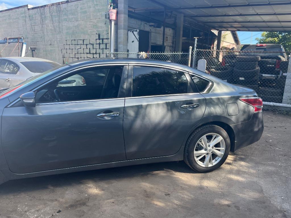 2014 Nissan Altima - $2,950