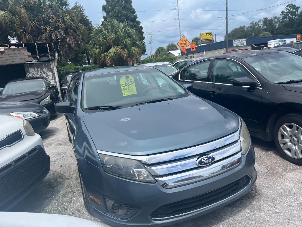 2012 Ford Fusion - $1,950