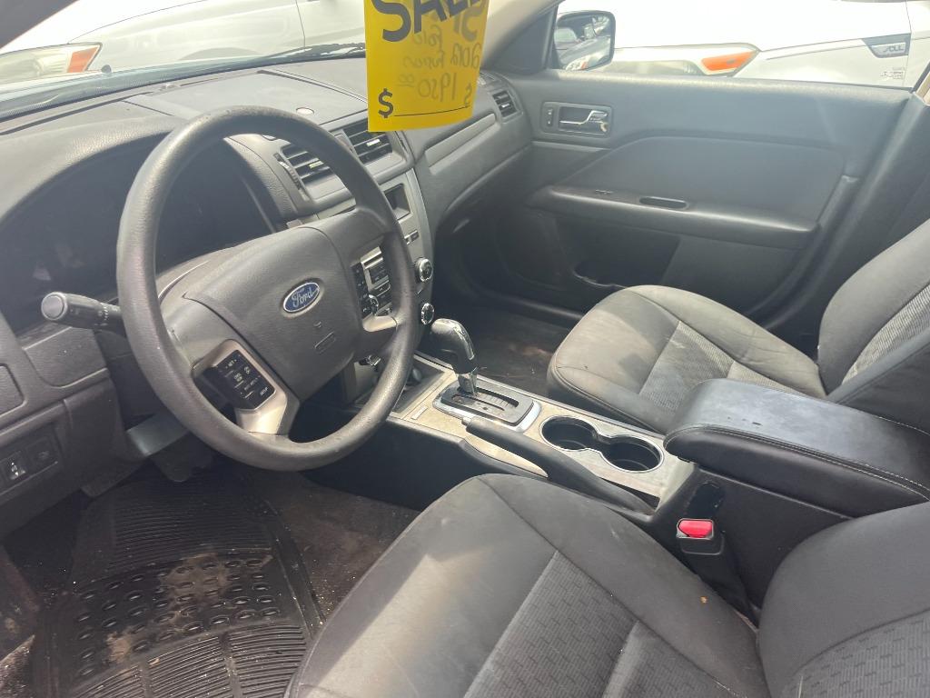 2012 Ford Fusion - $1,950