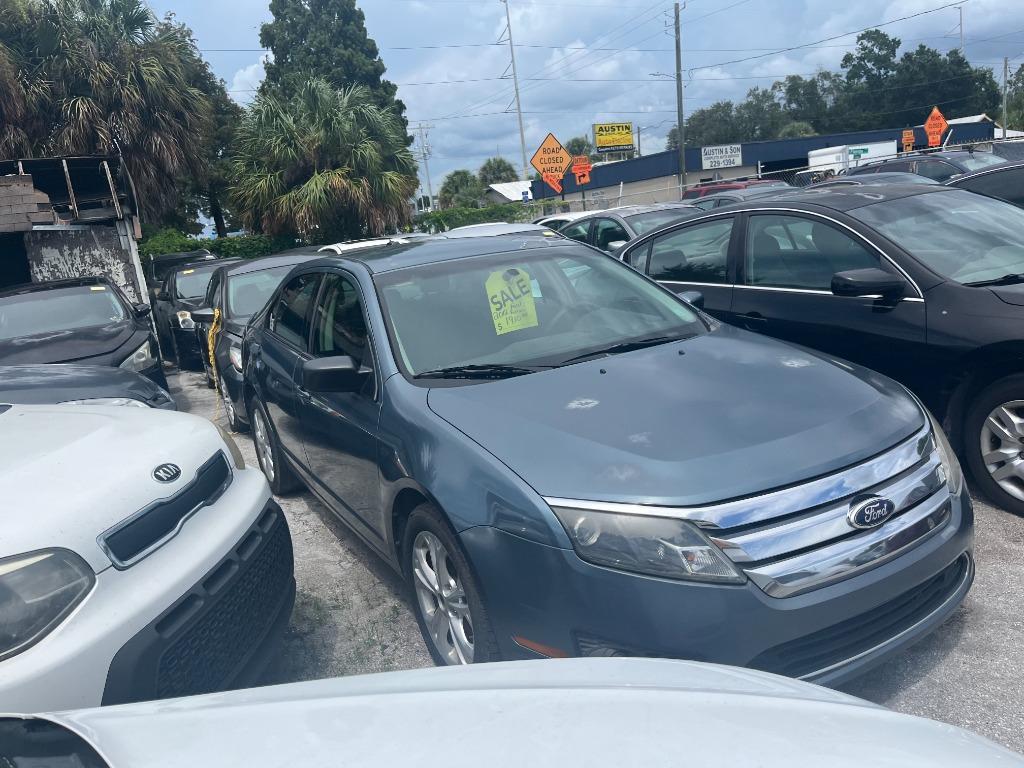 2012 Ford Fusion - $1,950