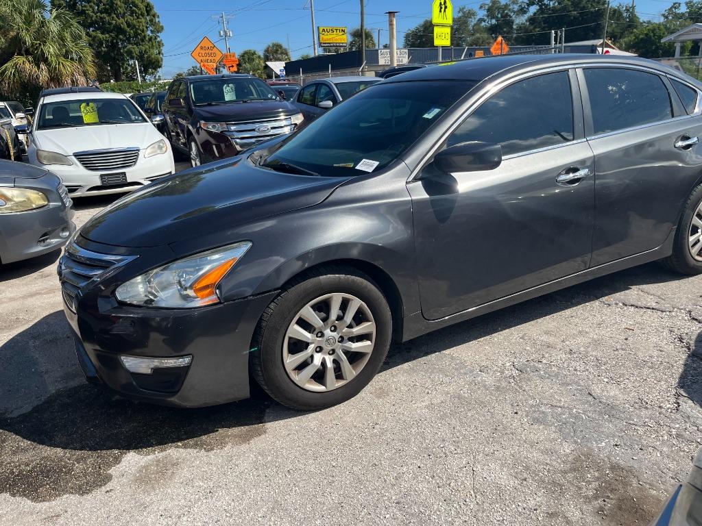 2013 Nissan Altima - $2,650