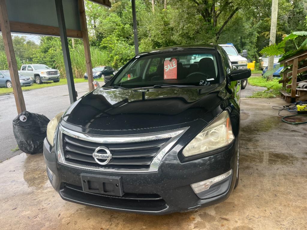 2015 Nissan Altima - $3,250
