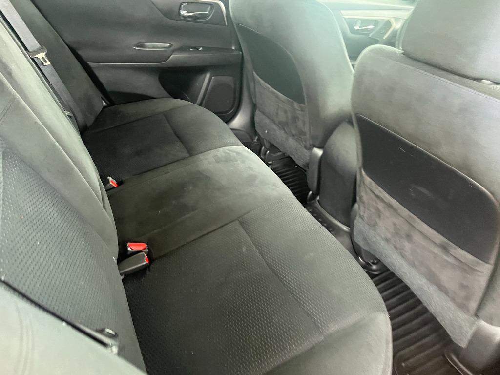 2015 Nissan Altima - $3,250