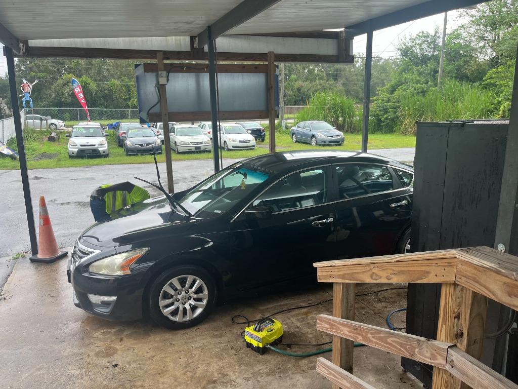 2015 Nissan Altima - $3,250