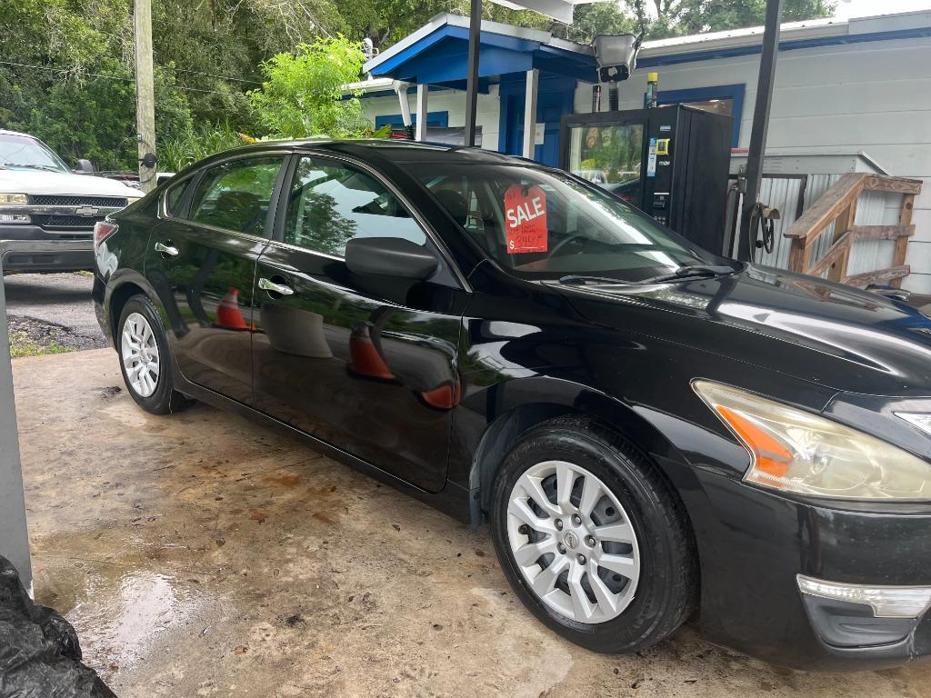 2015 Nissan Altima - $3,250