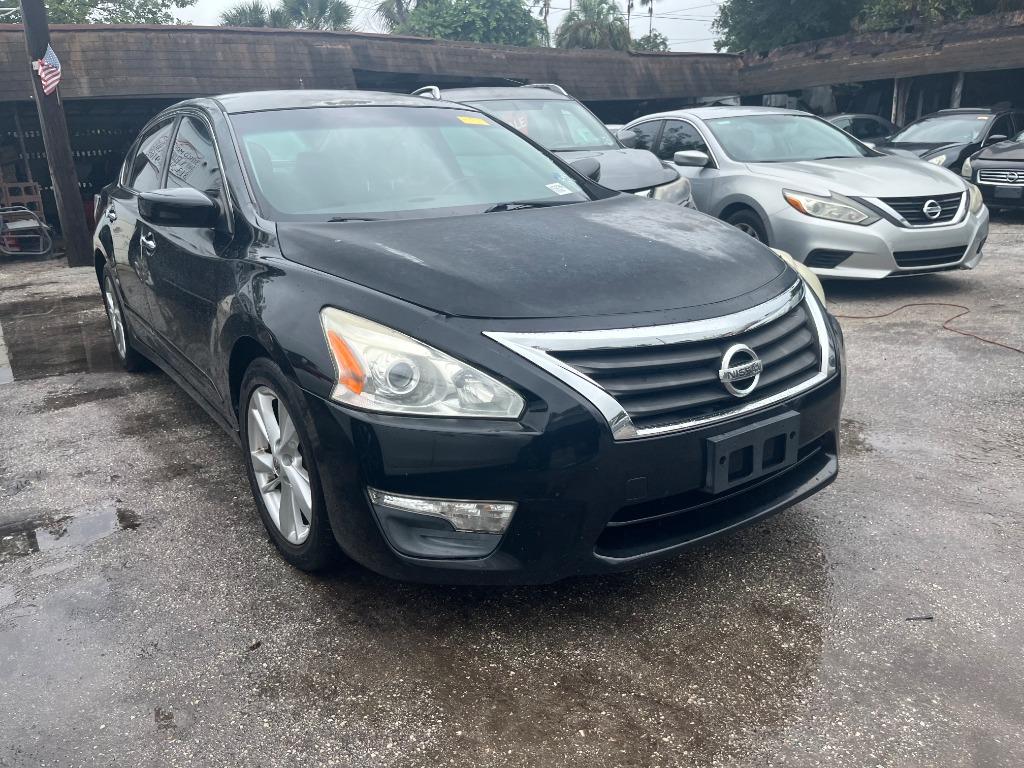 2014 Nissan Altima - $2,650