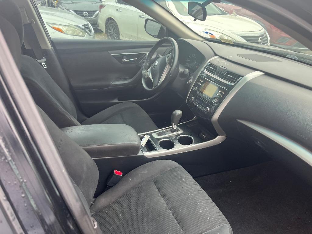 2014 Nissan Altima - $2,650