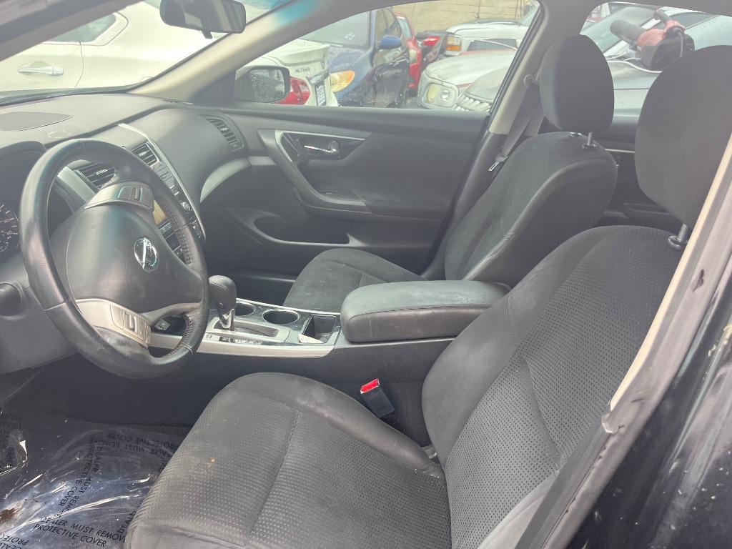 2014 Nissan Altima - $2,650