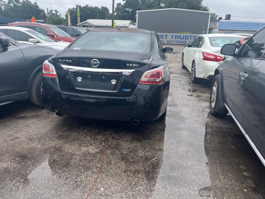 2014 Nissan Altima - $2,650