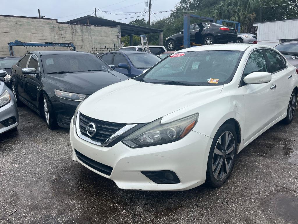 2016 Nissan Altima - $3,450