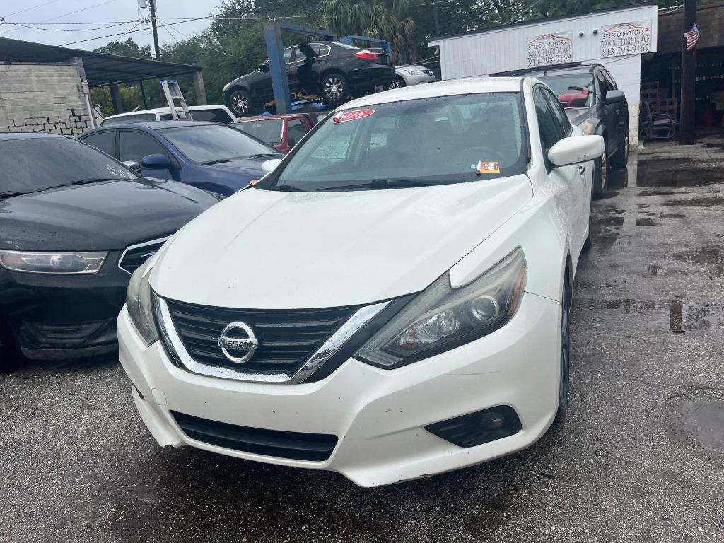 2016 Nissan Altima - $3,450