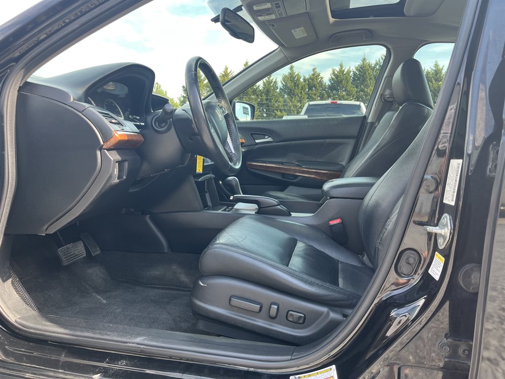 2012 Honda Accord EX-L V6 photo