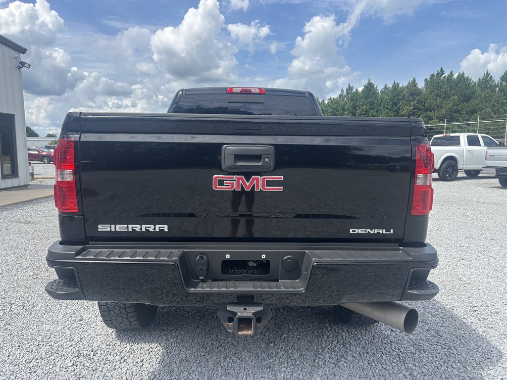 2016 GMC Sierra
