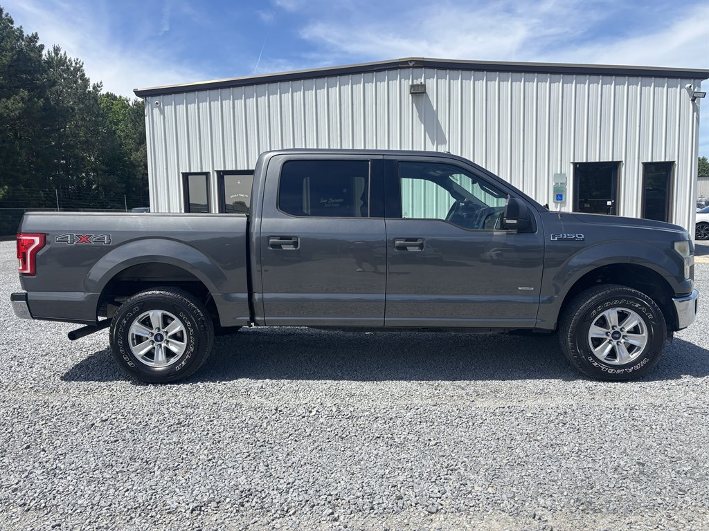 2015 Ford F-150 - $13,999