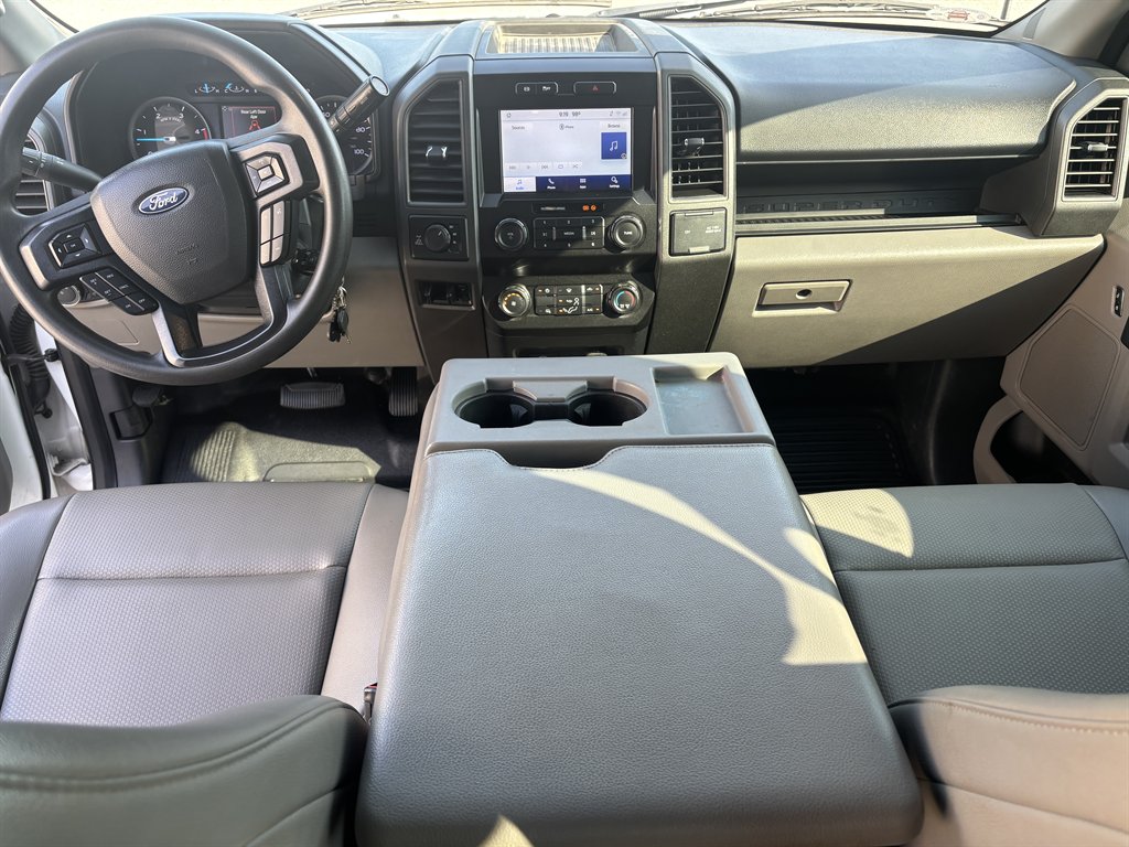 2022 Ford F-350 - $35,999