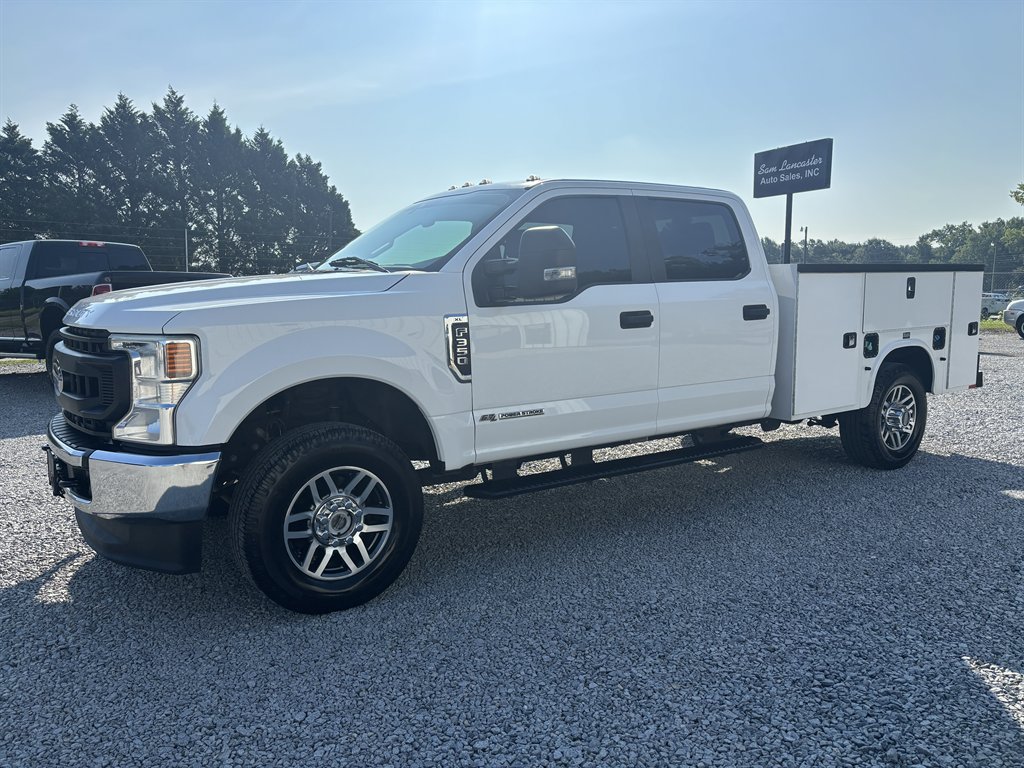 2022 Ford F-350 - $35,999
