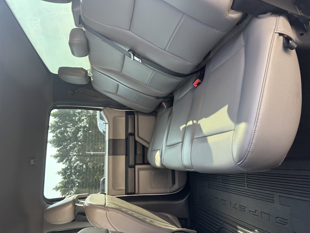 2022 Ford F-350 - $35,999