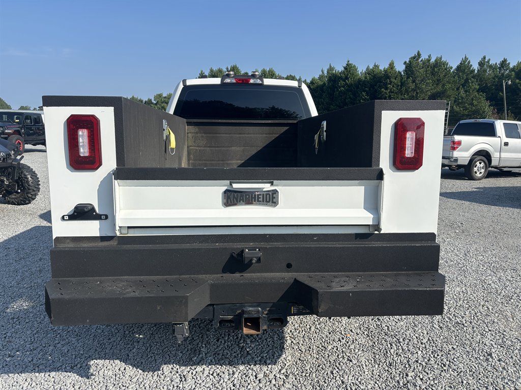2022 Ford F-350 - $35,999