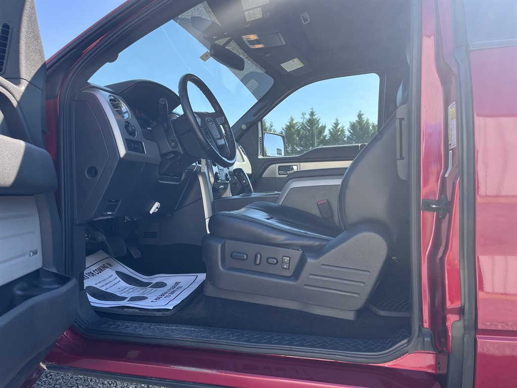 2014 Ford F-150 FX4 photo