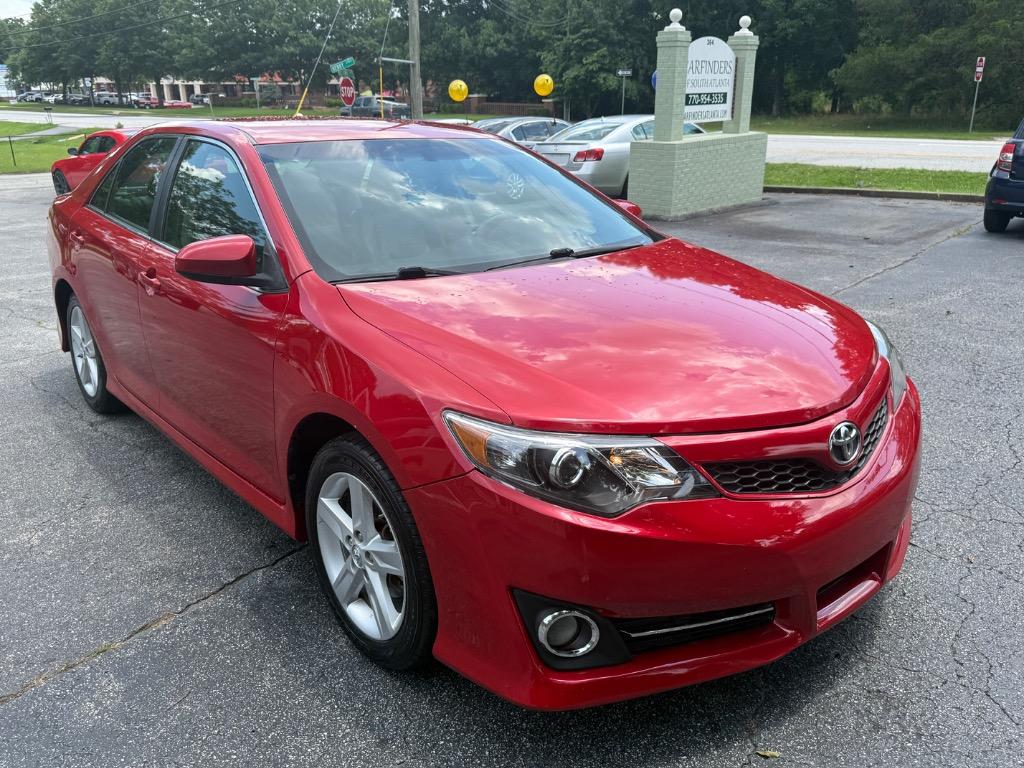 2014 Toyota Camry - $15,000