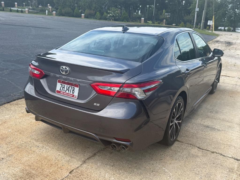 2019 Toyota Camry - $18,000