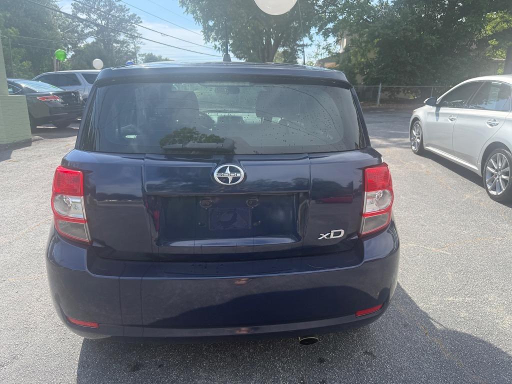 2008 Toyota Scion Xd - $8,995