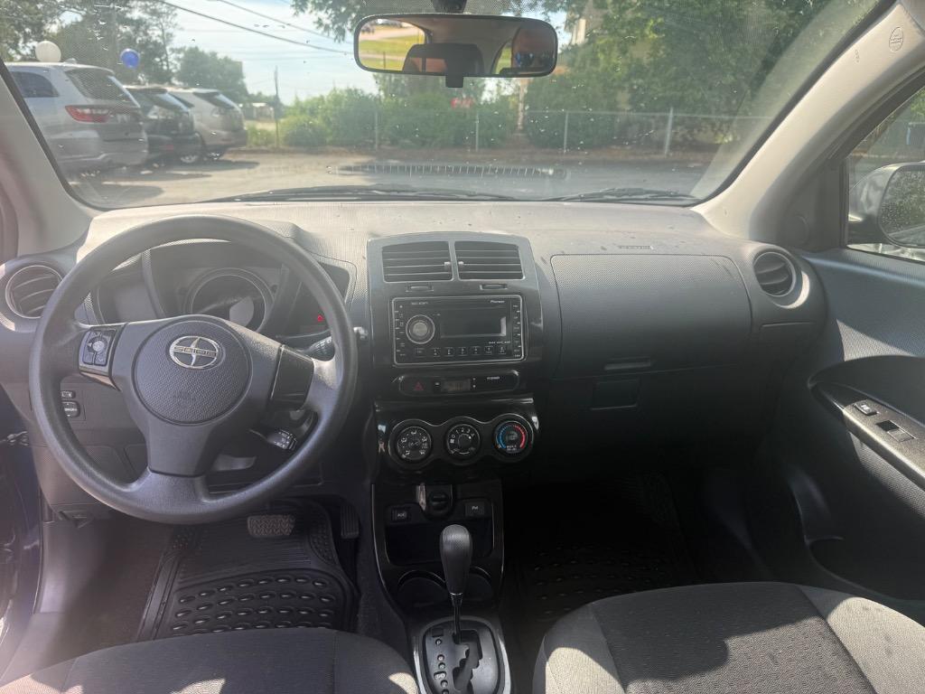 2008 Toyota Scion Xd - $8,995
