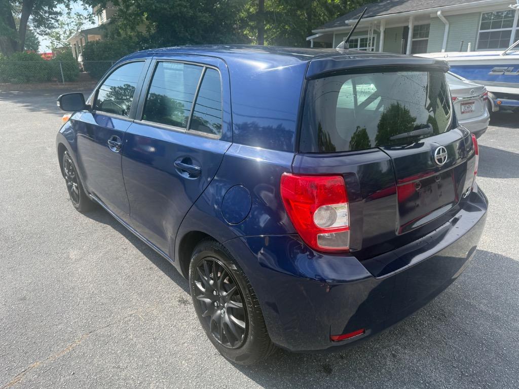 2008 Toyota Scion Xd - $8,995