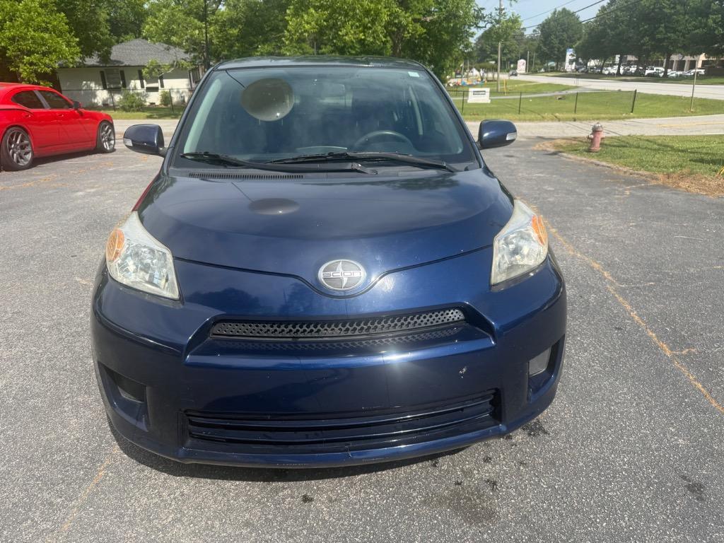 2008 Toyota Scion Xd - $8,995