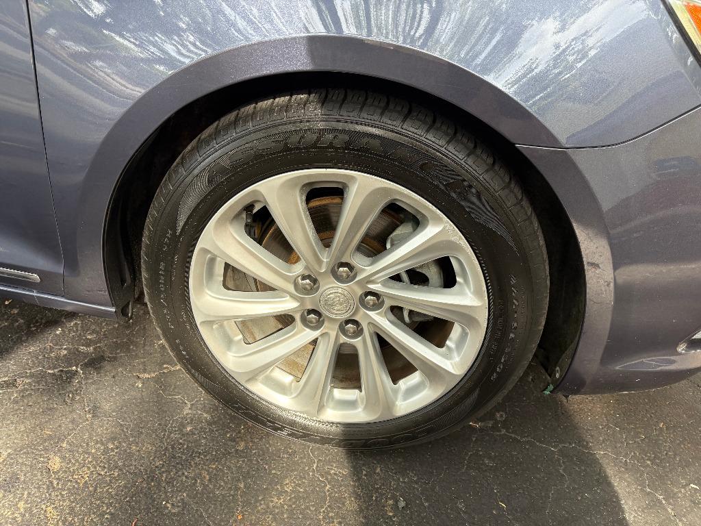 2014 Buick LaCrosse - $12,900