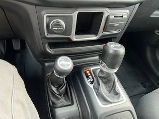 2018 Jeep All-New Wrangler Sport photo