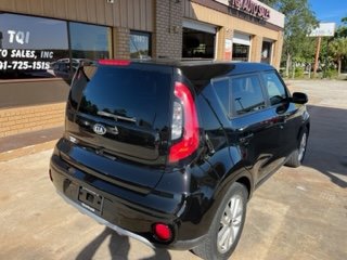 2017 Kia Soul - $9,700