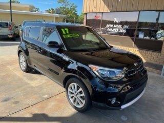 2017 Kia Soul - $9,700