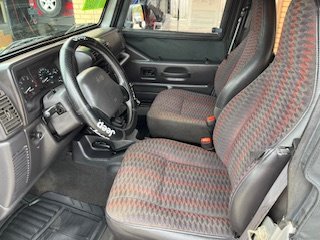 2000 Jeep Wrangler - $8,995