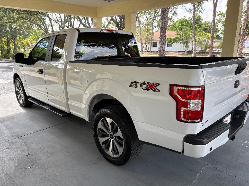 2020 Ford F-150 - $18,900