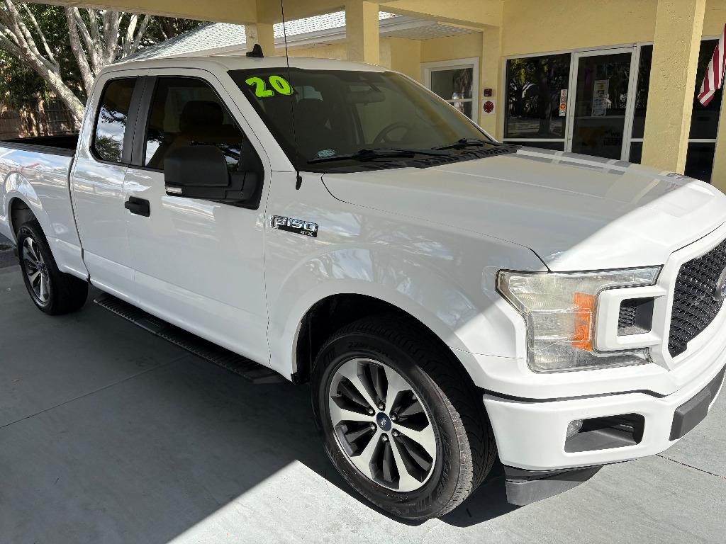 2020 Ford F-150 - $18,900