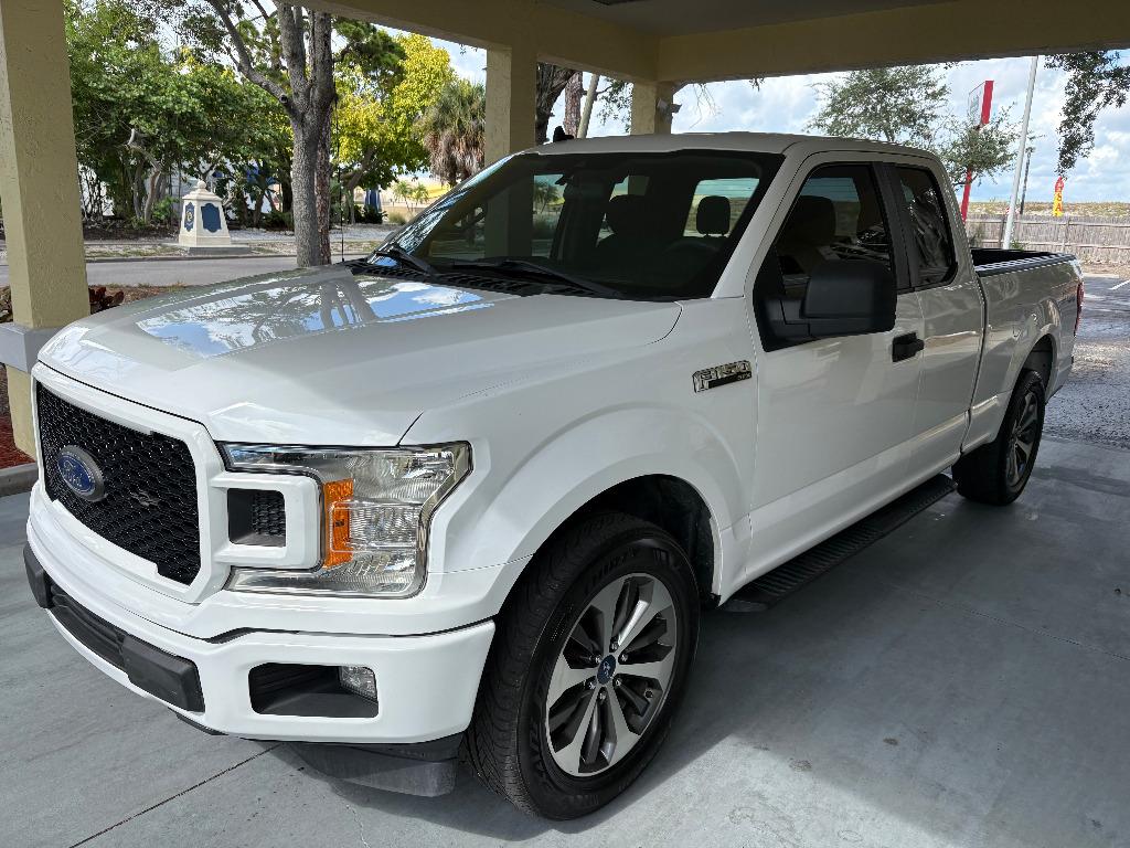 2020 Ford F-150 - $18,900