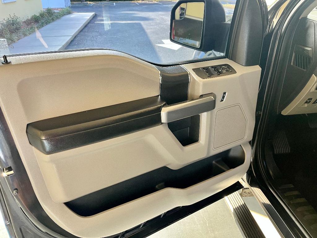 2015 Ford F-150 - $16,900