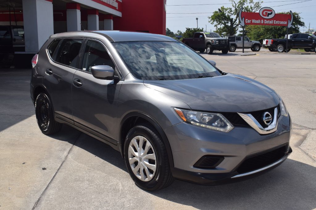 2016 Nissan Rogue - $9,299