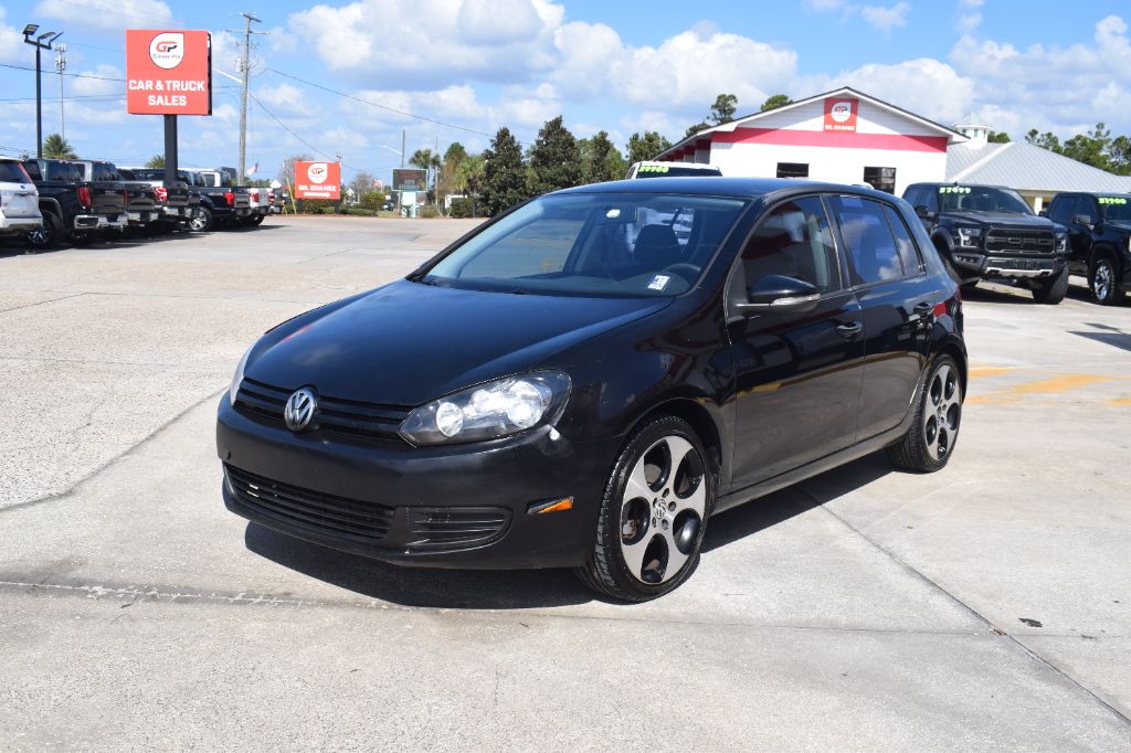 2014 Volkswagen Golf - $6,299