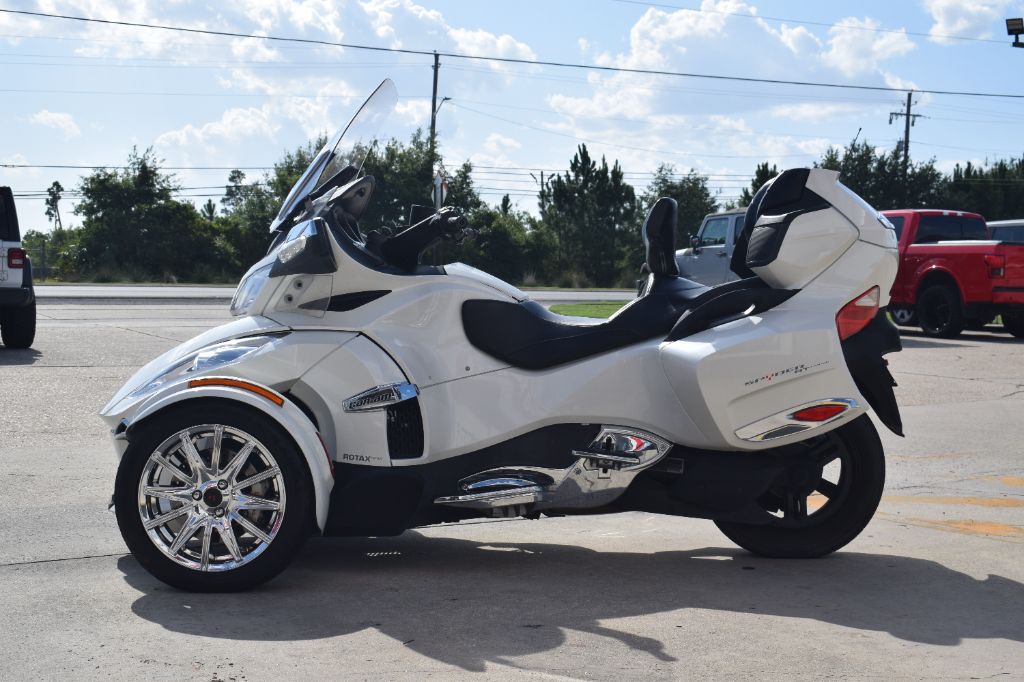2016 CAN-AM SPYDER  - $12,900