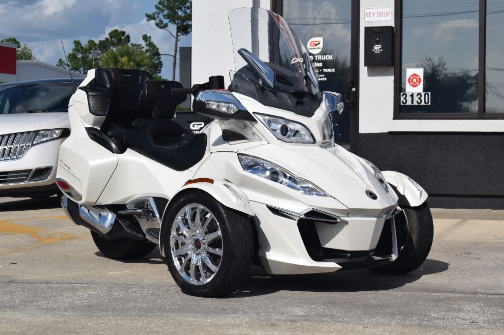 2016 CAN-AM SPYDER  - $12,900
