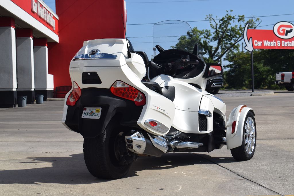 2016 CAN-AM SPYDER  - $12,900