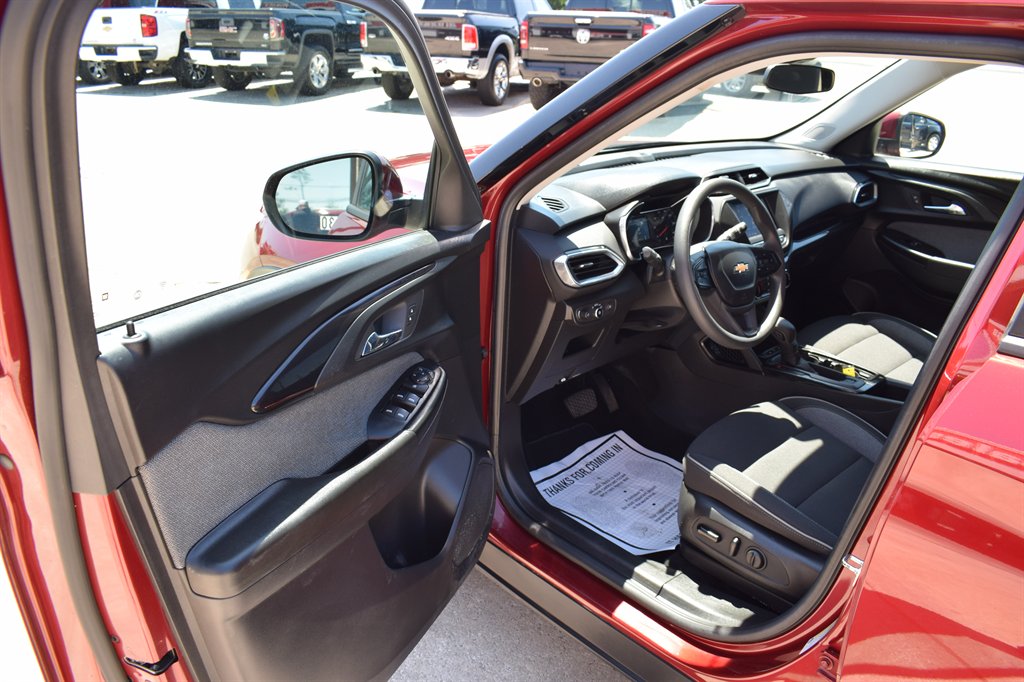 2023 Chevrolet Trailblazer LT photo
